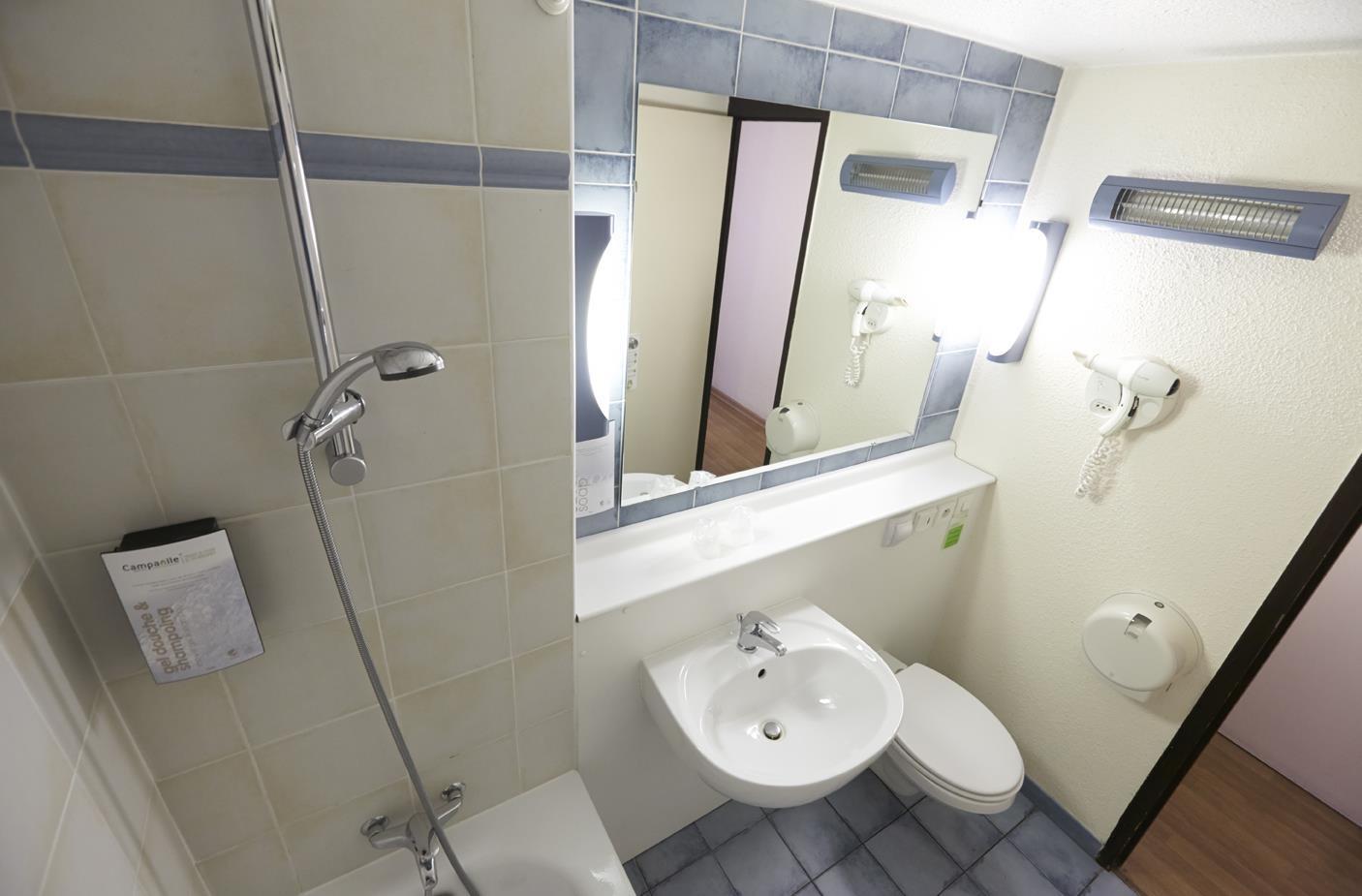 Campanile Paris Ouest - Boulogne Hotell Exteriör bild