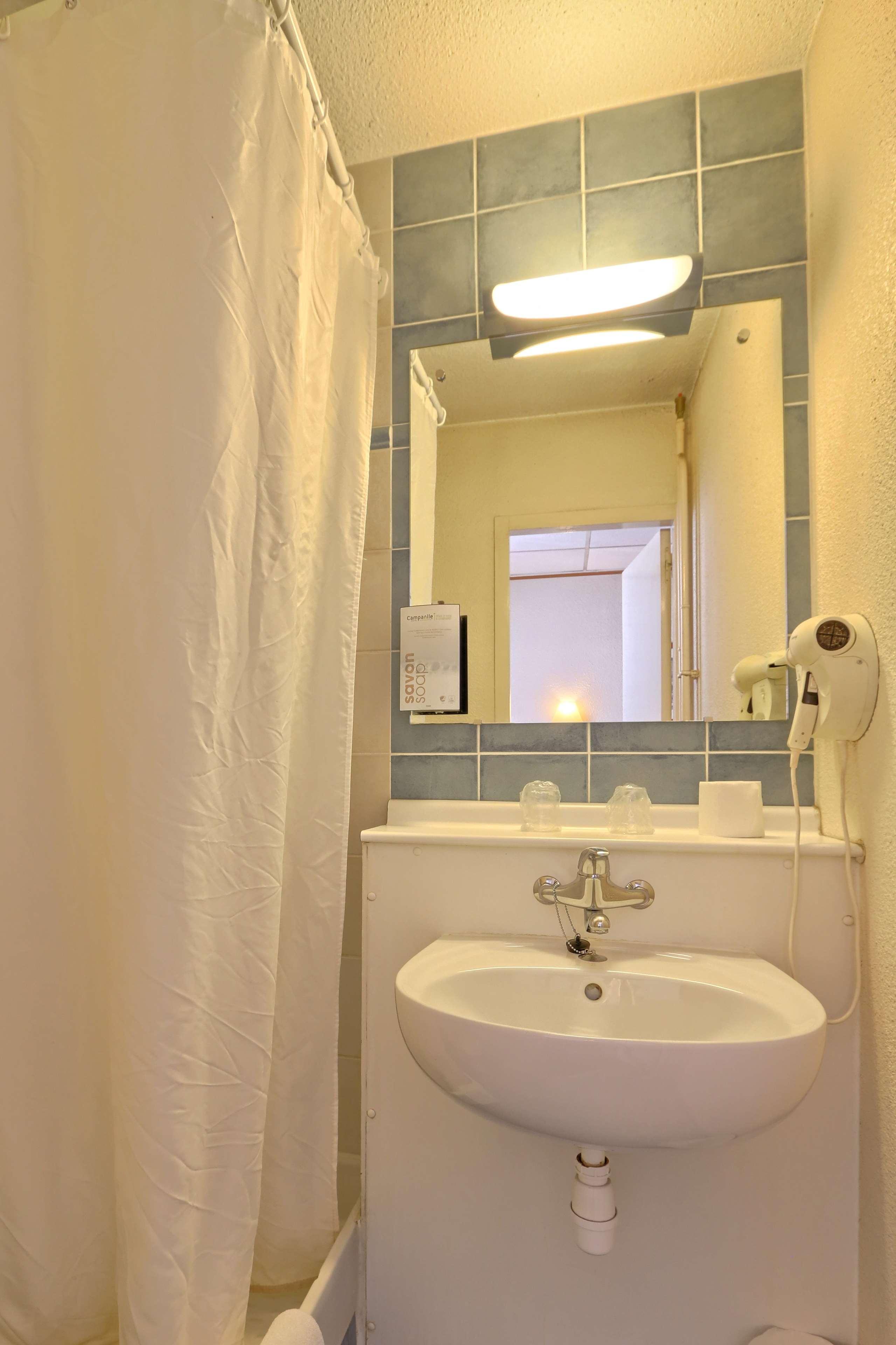 Campanile Paris Ouest - Boulogne Hotell Exteriör bild