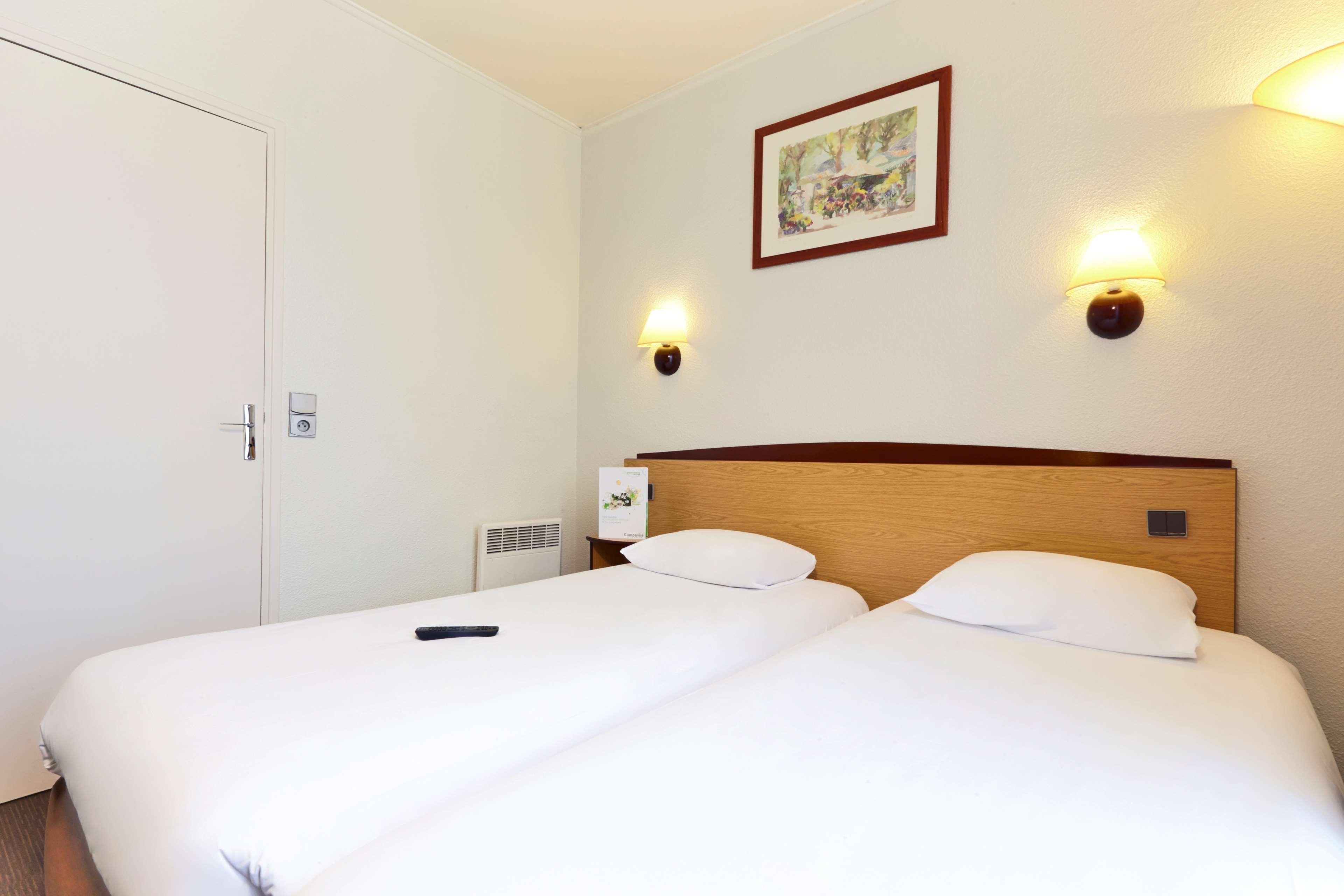 Campanile Paris Ouest - Boulogne Hotell Exteriör bild