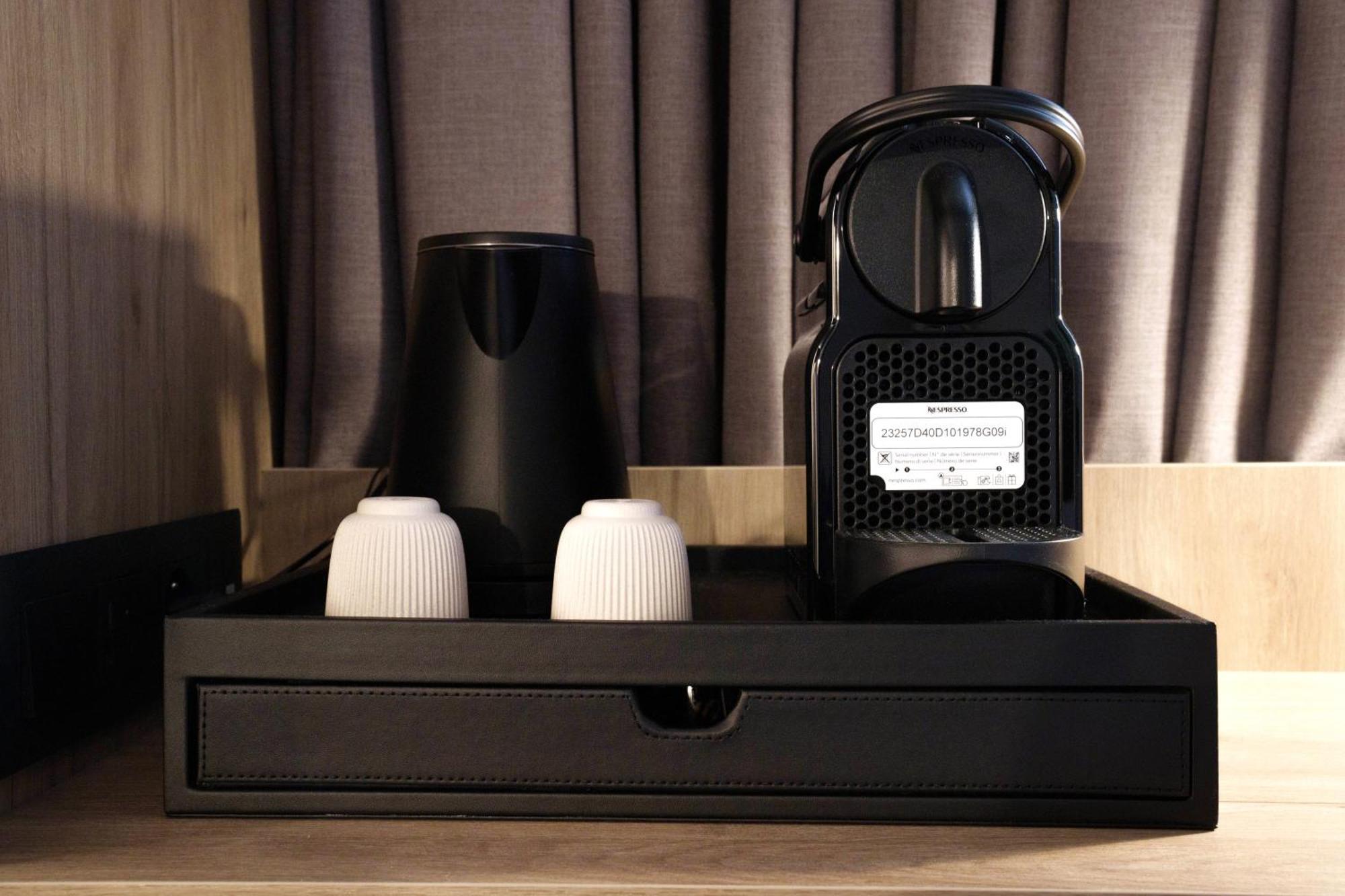 Campanile Paris Ouest - Boulogne Hotell Exteriör bild