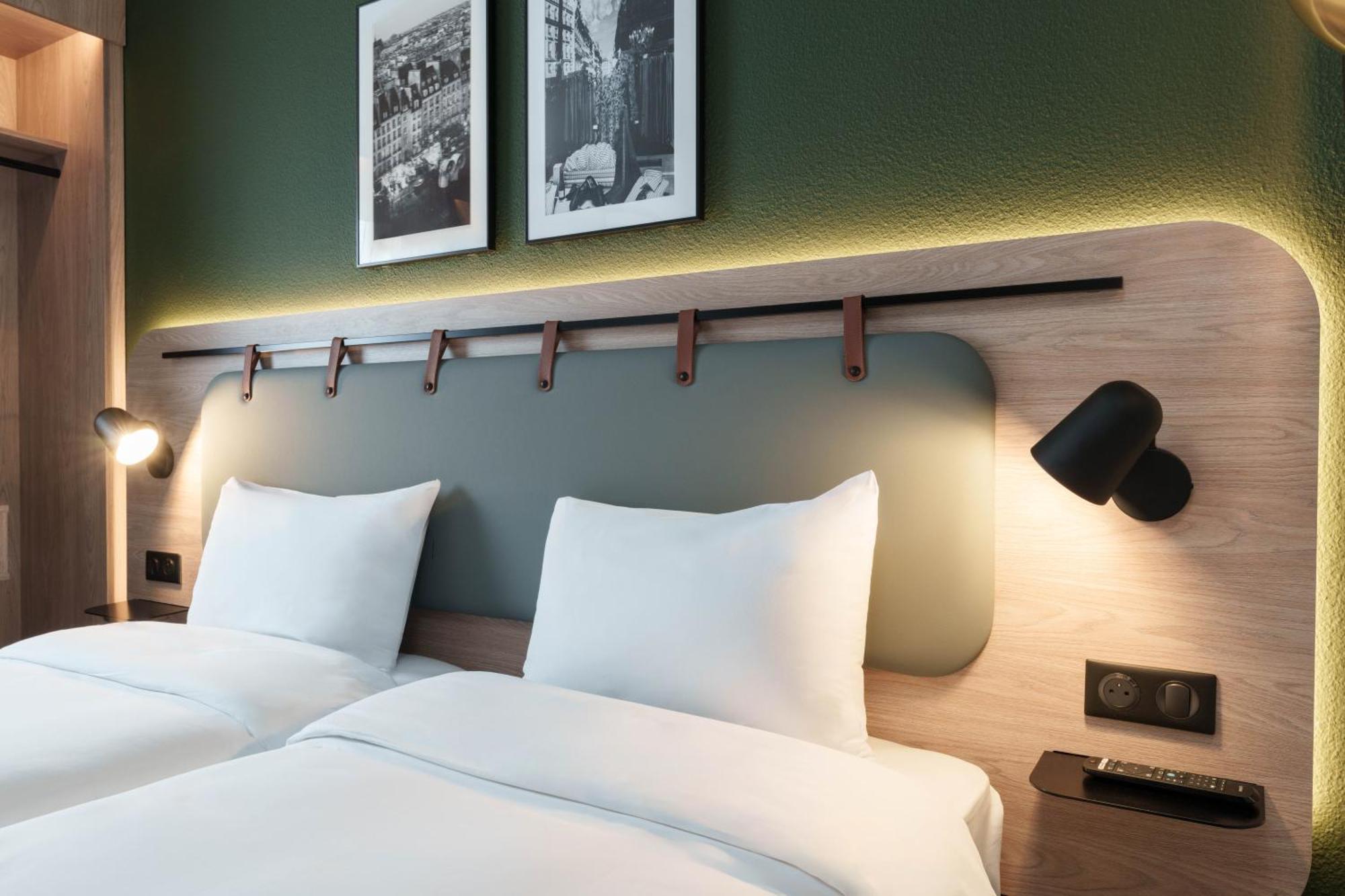 Campanile Paris Ouest - Boulogne Hotell Exteriör bild