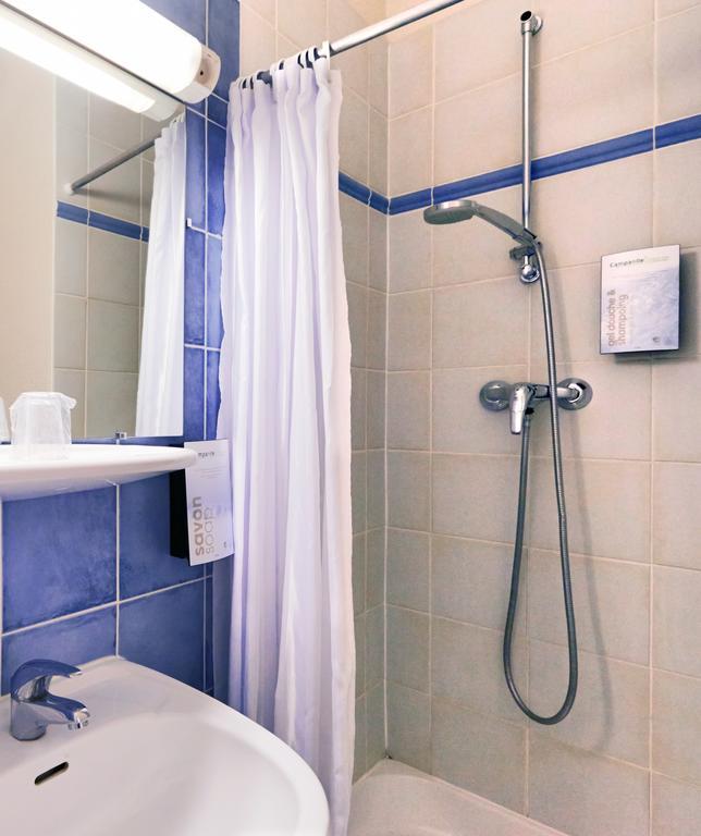 Campanile Paris Ouest - Boulogne Hotell Exteriör bild